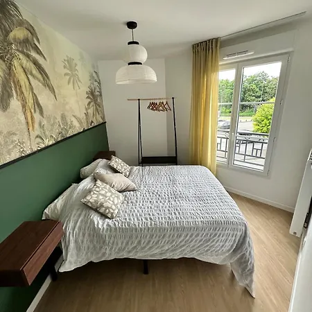 Charming Cocoon In Blanc-mesnil Apartment