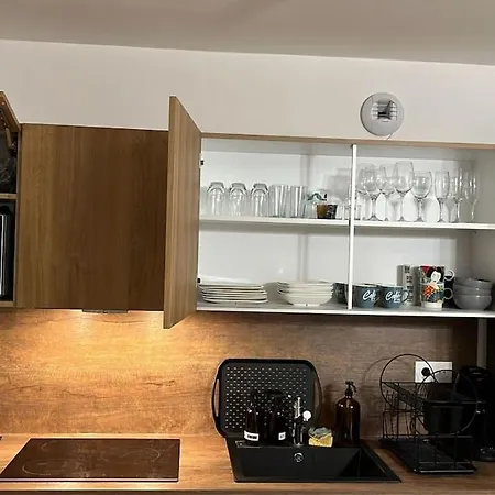 Charming Cocoon In Blanc-mesnil *