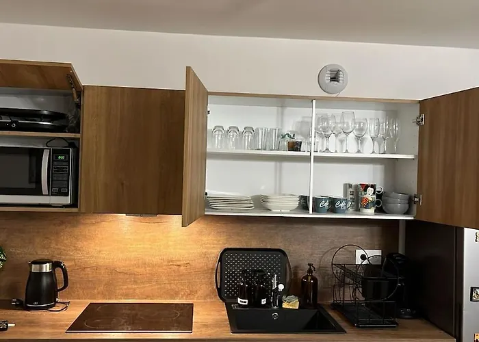 Charming Cocoon In Blanc-mesnil *